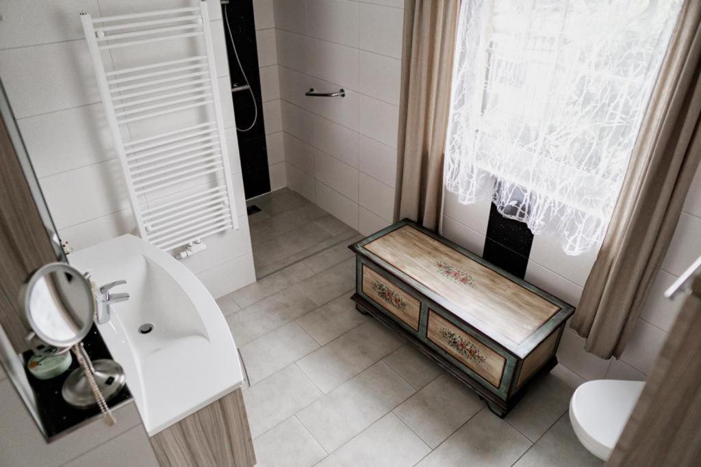 Haeuschen Am Waldrand Villa Тойпиц Екстериор снимка